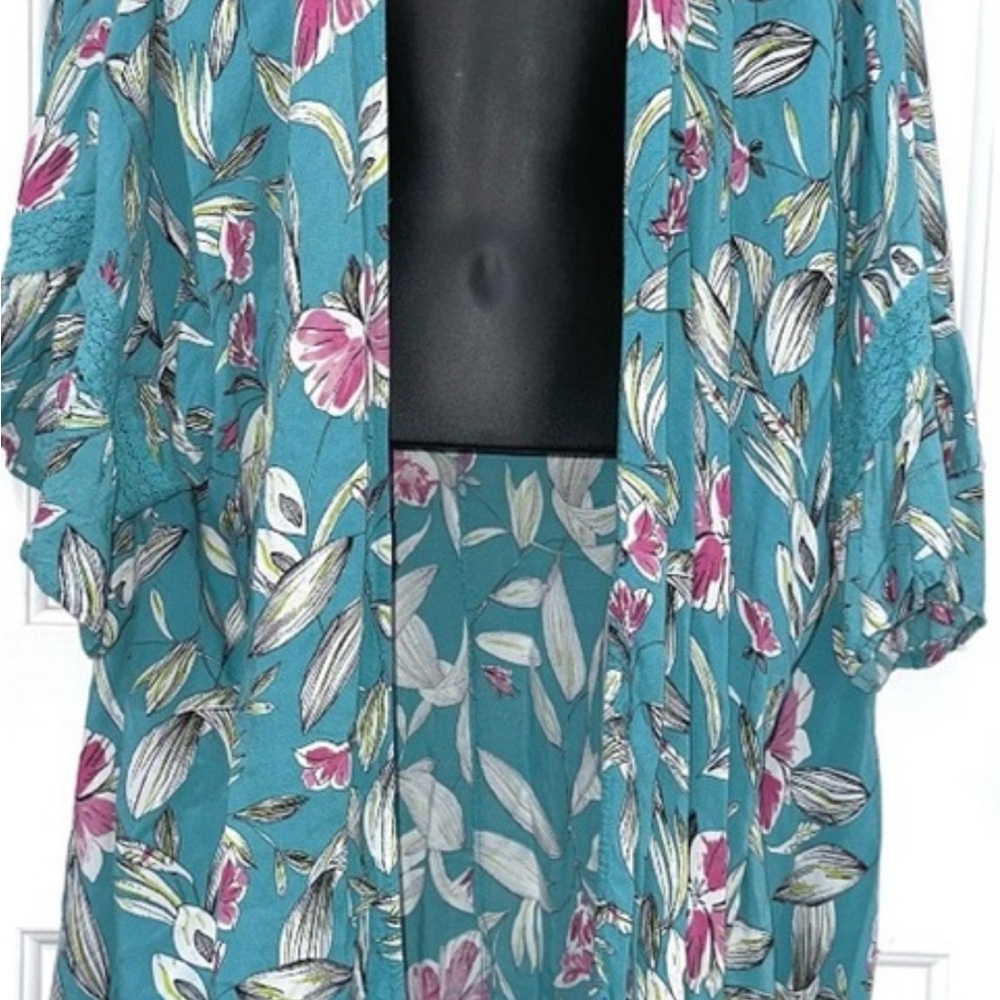Derek Heart Floral Kimono 2x Cardigan